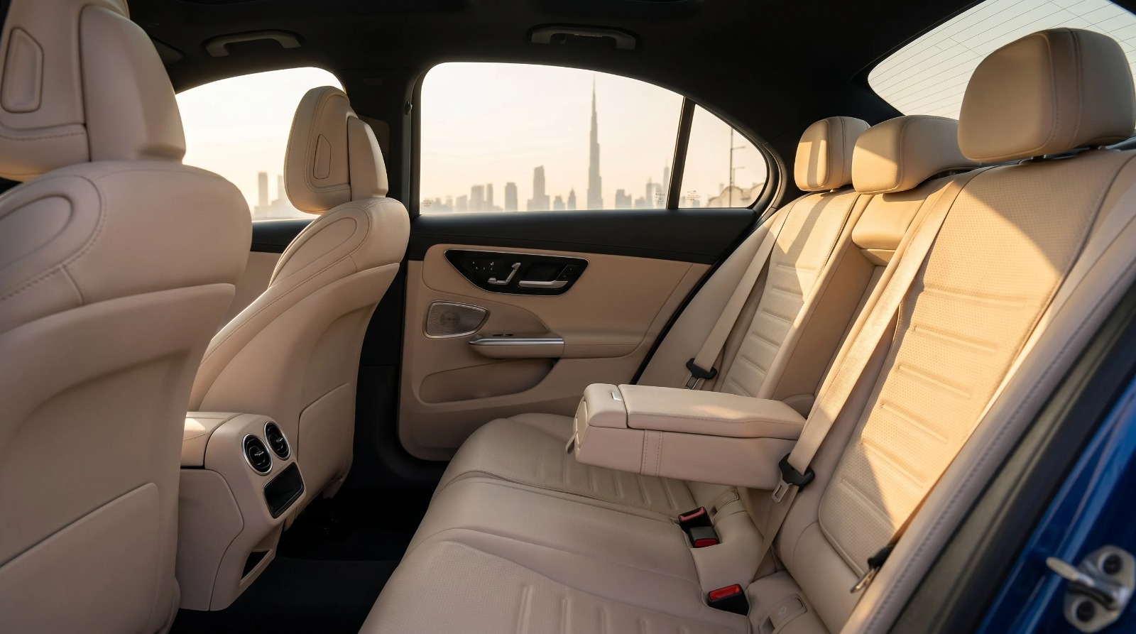 Mercedes Benz C-Class — photo 2
